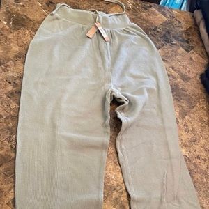 NEW! SKIMS WAFFLE JOGGER MINERAL